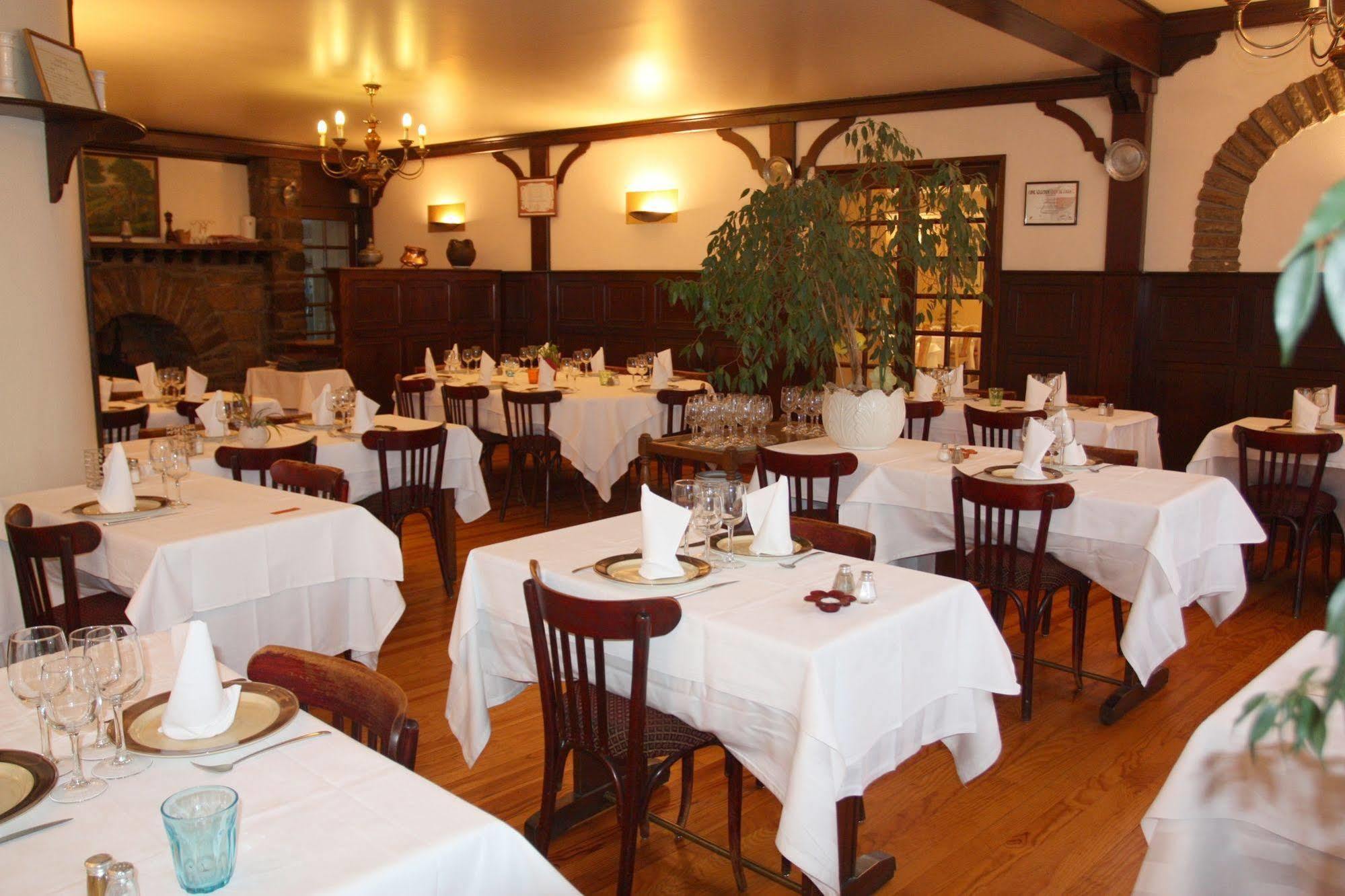 Logis Hotel Restaurant Des Voyageurs Pont-de-Salars Luaran gambar