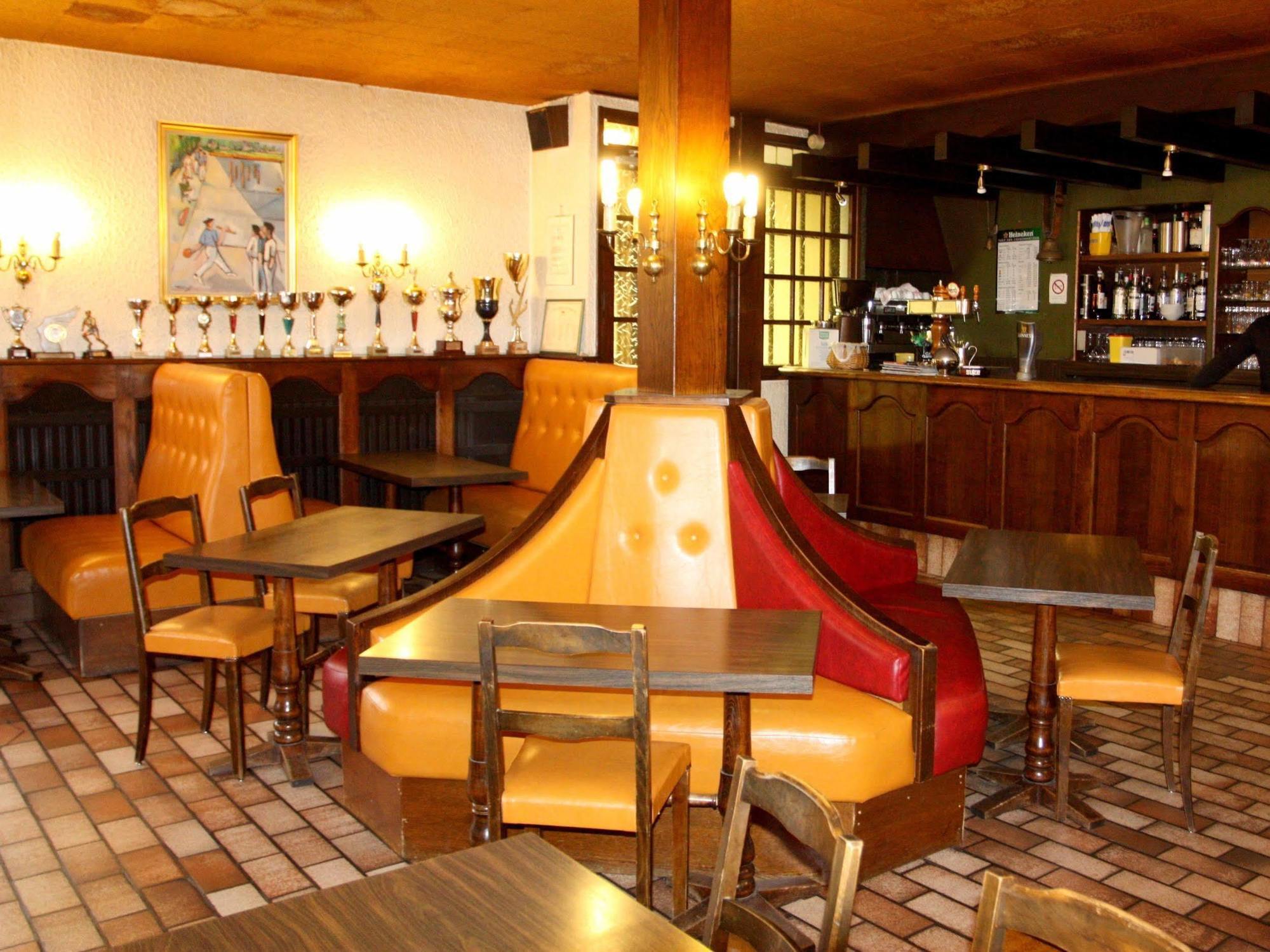 Logis Hotel Restaurant Des Voyageurs Pont-de-Salars Luaran gambar