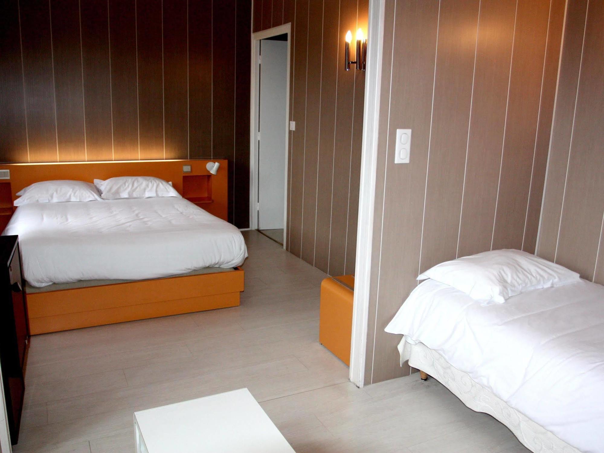 Logis Hotel Restaurant Des Voyageurs Pont-de-Salars Luaran gambar